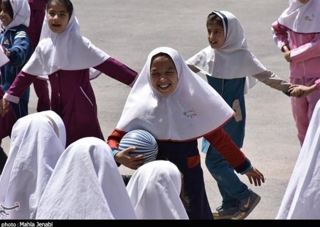 دانش‌آموزان اتباع افغانستانی چگونه در مدارس ثبت‌نام کنند؟
