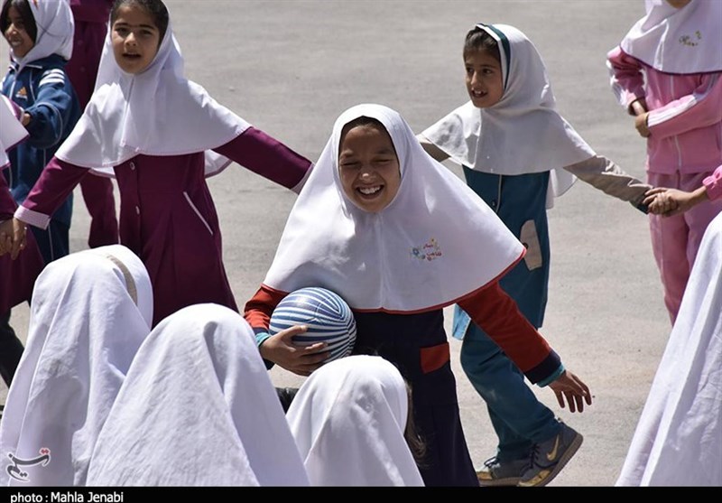 دانش‌آموزان اتباع افغانستانی چگونه در مدارس ثبت‌نام کنند؟