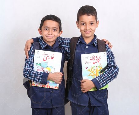 ثبت‌نام‌نکردن مدارس از دانش‌آموزان با “نمرات ضعیف” تخلف است