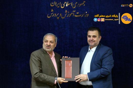 ‌مشاور وزیر و دبیر کمیسیون‌ آموزش عمومی قرآن‌ را بیشتر بشناسید