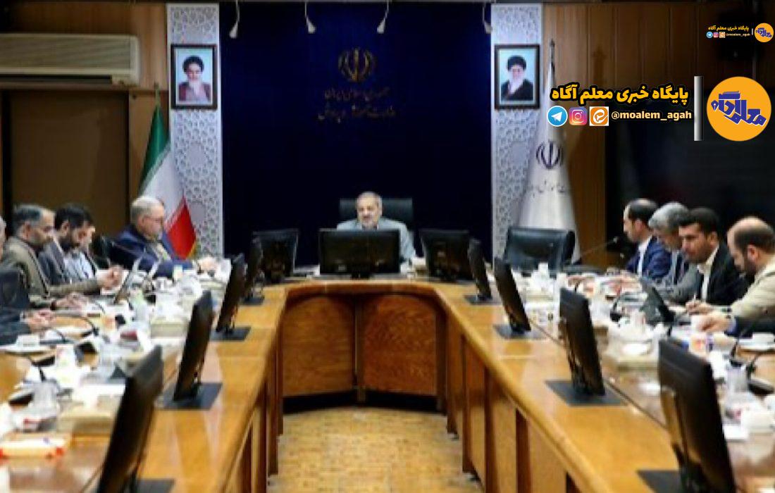 ظرفیت بخش خصوصی بهترین فرصت برای تجهیز هنرستانهای آموزش و پرورش است