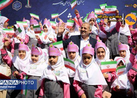 کار معلمان ابتدایی «انسان‌سازی» است؛ خانواده‌ها معلمان و مدیران مدارس را همراهی کنند