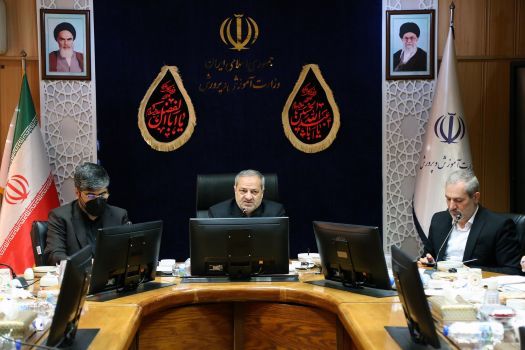 آگاه معلم: احتمال برگزاری آزمون استخدامی سال ۱۴۰۴ آموزش‌وپرورش تا دی‌ماه