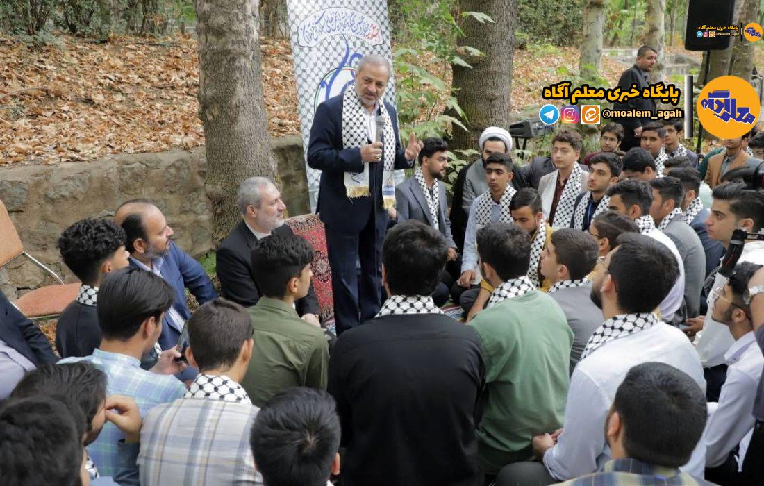 تشکل‌های دانش‌آموزی بهترین مسیر برای رشد و تربیت دانش‌آموزان هستند