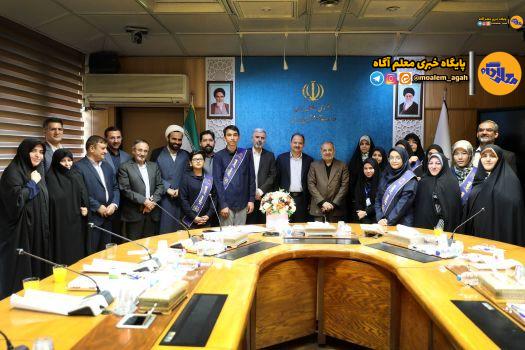 هر دانش‌آموز یک نقش فعال در تشکل‌های دانش‌آموزی و یک نقش هویت‌بخش در مدرسه خواهد داشت