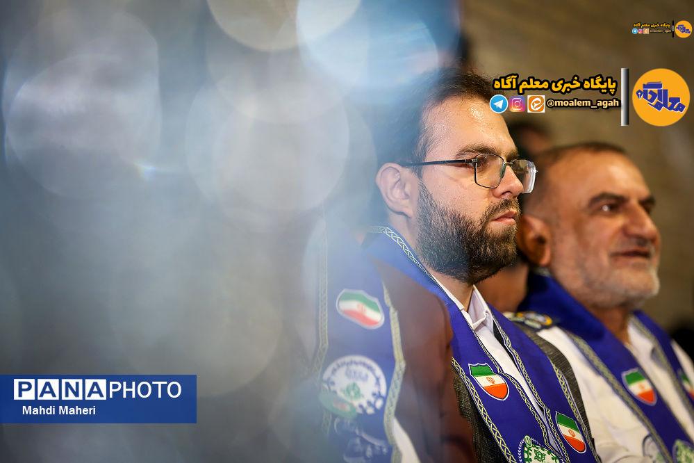 هنرنمایی 1000 دانشآموز دختر متوسطه اول در همایش «یاوران مقاومت»