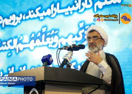 اقتدار امروز ایران اسلامی نتیجه تعلیم و تربیت این کشور است