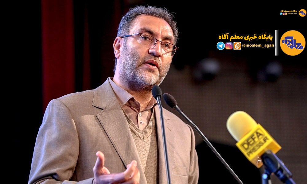 معلمان و دانشآموزان باید از هر تریبونی برای تحقق جهاد تبیین بهره ببرند