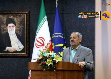 معلمان می‌توانند بهترین الگوهای انفاق، ایثارگری و مسئولیت پذیری اجتماعی برای دانش آموزان باشند