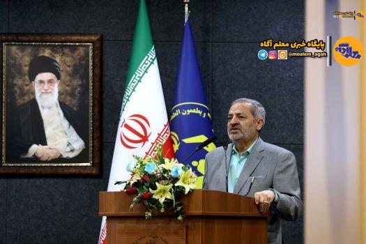 معلمان میتوانند بهترین الگوهای انفاق، ایثارگری و مسئولیت پذیری اجتماعی برای دانش آموزان باشند