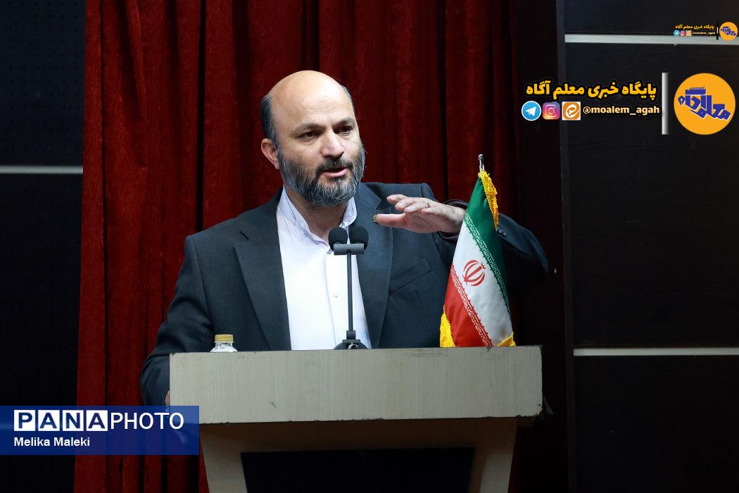ساماندهی مدارس کانکسی بالای ۱۰ دانشآموز در آینده نزدیک؛ ۷۰ میلیون مترمربع فضای آموزشی پس از انقلاب احداث شده است