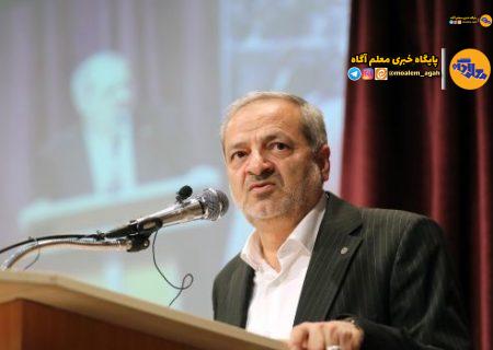 اساسی‌ترین کار در تحول نظام تعلیم‌و‌تربیت باز‌مهندسی برنامه درسی است که باید انجام شود