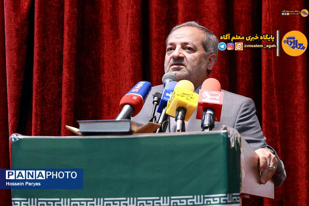 تنها راه برونرفت از مشکلات فرهنگی کشور تمرکز و توجه به نظام تعلیم و تربیت است