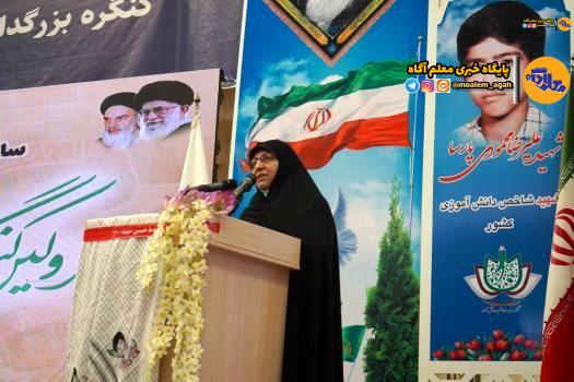 دانش‌آموزان به‌عنوان یاوران ملت و دولت نقش ویژه‌ای در تعالی آینده کشور دارند