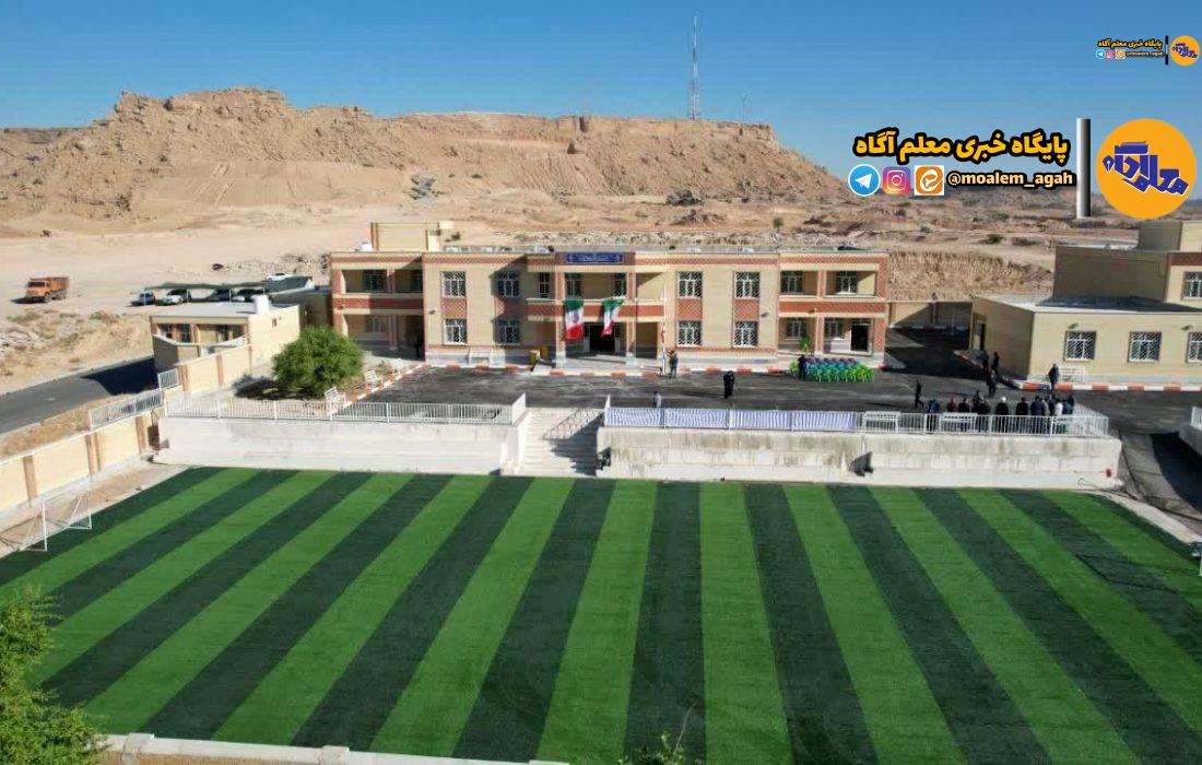 افتتاح ۱۱۵ و کلنگ‌زنی ۳۳۳ کلاس درس همزمان با سفر هیات دولت به خوزستان