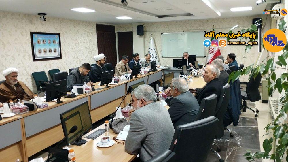 باید برای معلمان رشته علوم و معارف اسلامی گواهی صلاحیت تدریس صادر شود