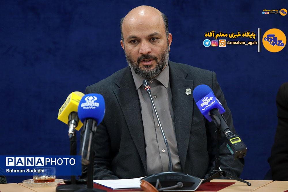 برنامه رئیسجمهور پزشکیان برای مدرسهسازی یک الگوی بسیار خوب است/ دستورالعمل مشارکت خانواده شهدا در مدرسهسازی تهیه شود