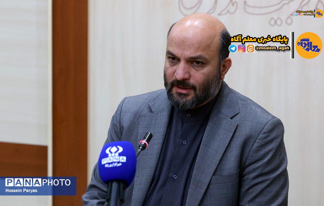 مدرسهسازی؛ فراتر از یک پروژه عمرانی است/ ضرورت طراحی مدارس چندمنظوره، تعامل با محلهها و توجه به اقلیم و انرژیهای تجدیدپذیر/ انتقاد از عدم حضور وزیر آموزشوپرورش در شورای عالی معماری و شهرسازی
