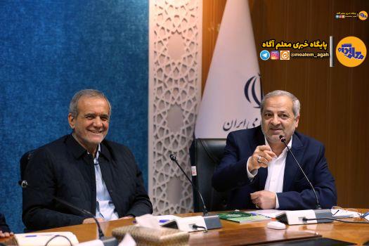 تشکیل ۱۷۵۰ تیم مردمی برای نهضت مدرسهسازی در سراسر کشور/ بازگشت ۱۸ هزار معلم به چرخه آموزش و پرورش/ افتتاح ۱۷۰۰ پروژه آموزشی از ابتدای سال تحصیلی تاکنون