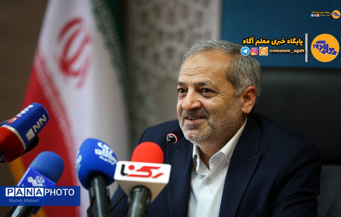 برنامه درسی را دوباره بازمهندسی می‌کنیم/ برنامه درسی باید جامع، یکپارچه، مشارکت‌پذیر و فعالیت‌محور باشد