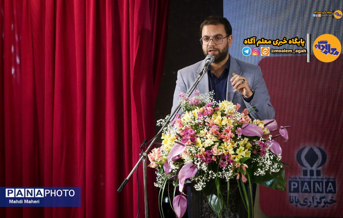 اردوی ملی پانا نقطه ورود دانشآموزخبرنگاران به عرصه «مسئلهمحوری» است/ خبرنگاران باید مهارتهای حرفهای خود را تقویت کنند