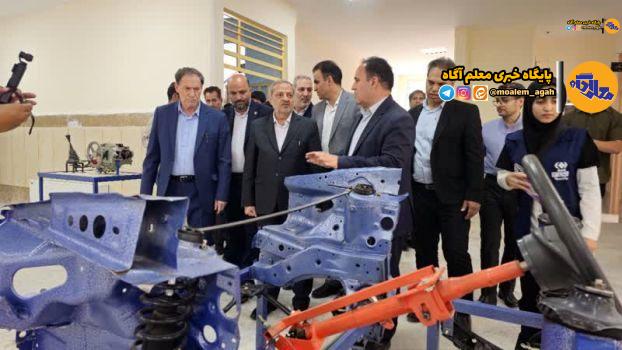 دانشآموزان بر اساس علایق و استعدادهای خود وارد بازار کار شوند