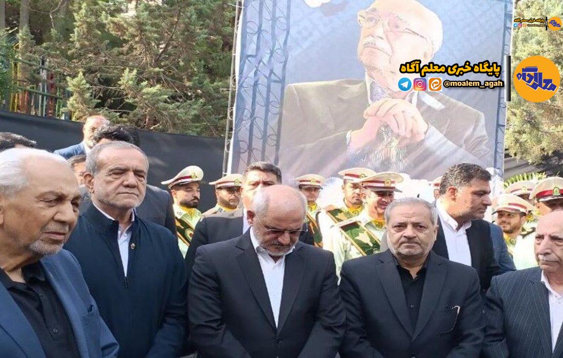 آیین وداع با پیکر ناصر قفلی خیر مدرسه ساز با حضور رئیس جمهور برگزار شد