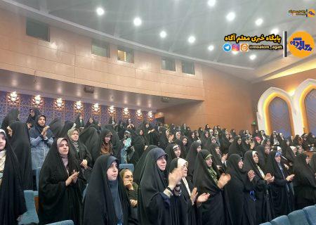 تکریم مقام معلم باید در جامعه فراگیر شود/ معلمان باید قدر جایگاه خود را بدانند چون آینده ایران اسلامی را می‌سازند