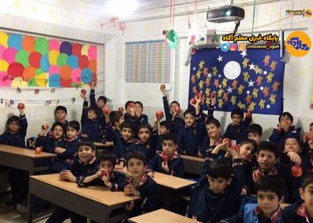 تراکم دانش‌آموزی در کلاس‌ها به حد استاندارد می‌رسد