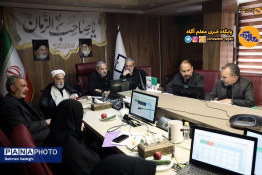 نوآوری در ترویج نماز؛ از «منبرهای ۳ دقیقه‌ای» تا اپلیکیشن «نور چشم»